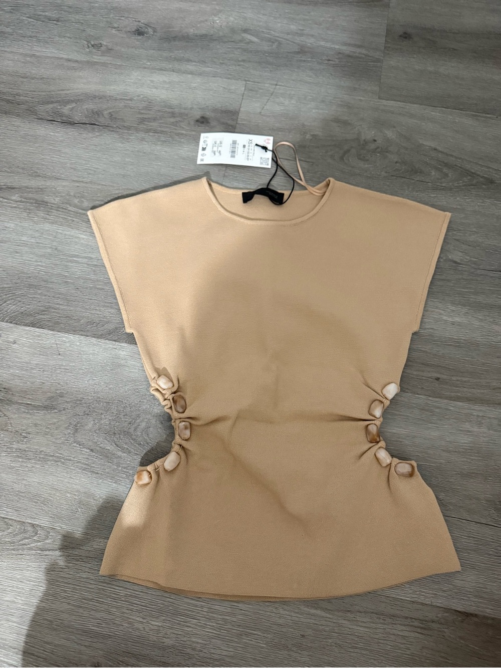 Zara Beige Sleeveless Knit Top with Side Ring Detail